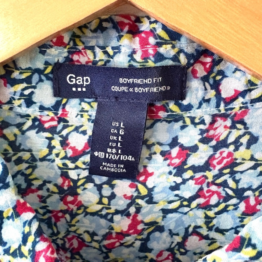 GAP Floral Boyfriend Fit Shirt - Blue, Red, Yellow - Picture 4 of 5